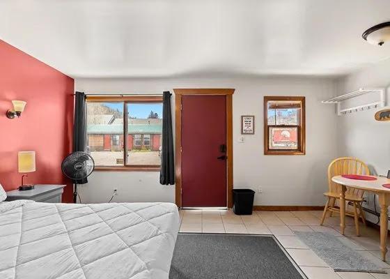 Lift Landing Hotel Idaho Springs Bagian luar foto