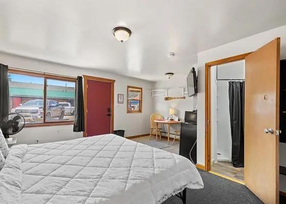 Lift Landing Hotel Idaho Springs Bagian luar foto