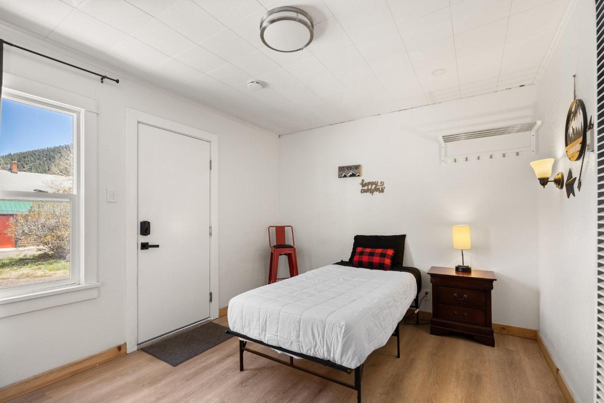 Lift Landing Hotel Idaho Springs Bagian luar foto